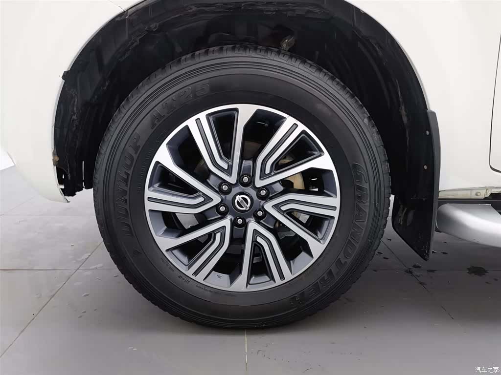 Nissan Terra, 2020 17