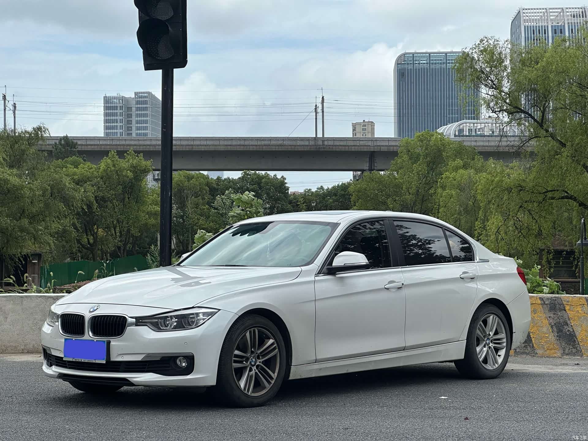 BMW 3 Series, 2017 1