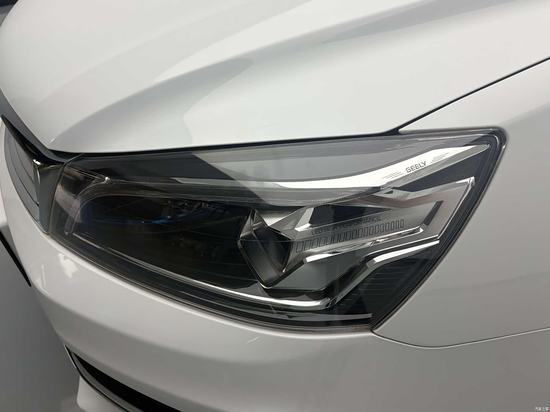 Geely Emgrand, 2020 10