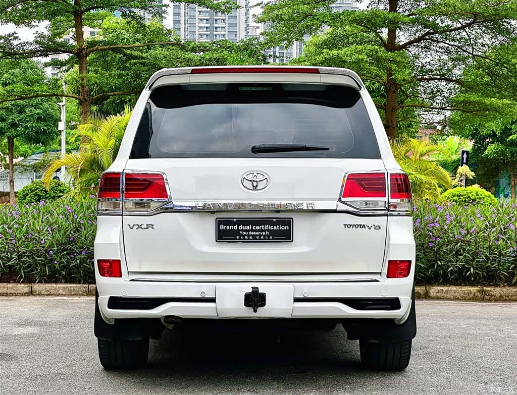 Toyota Land Cruiser, 2010 6