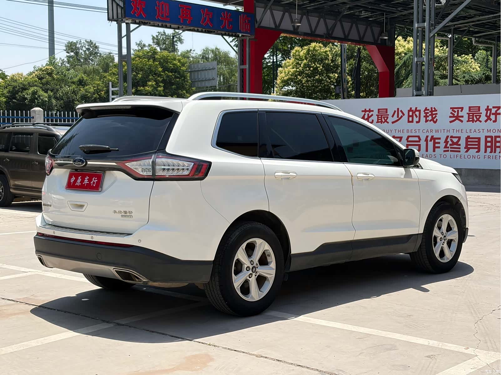 Ford Edge, 2016 17