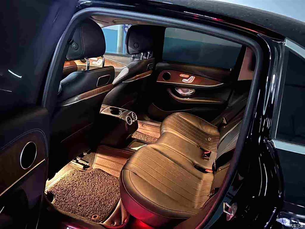 Mercedes-Benz E-Class, 2018 2
