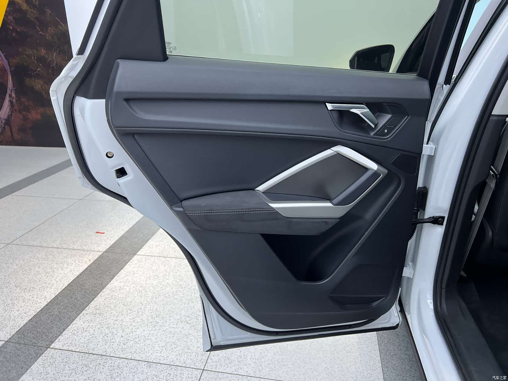 Audi Q3, 2022 14