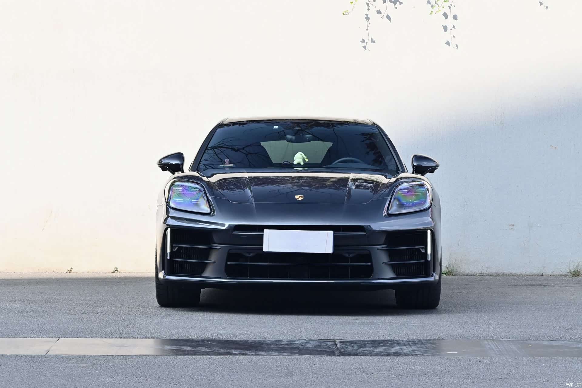 Porsche Panamera, 2025 2