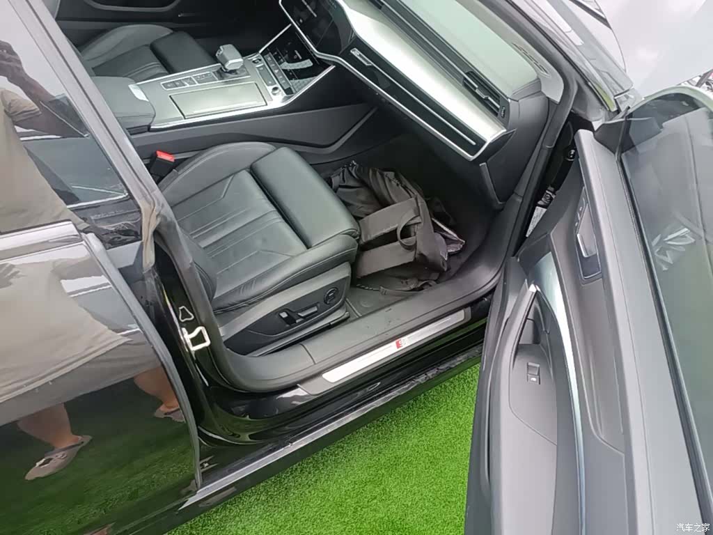 Audi A7, 2021 11