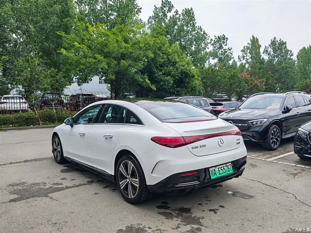 Mercedes-Benz EQE, 2025 все фото