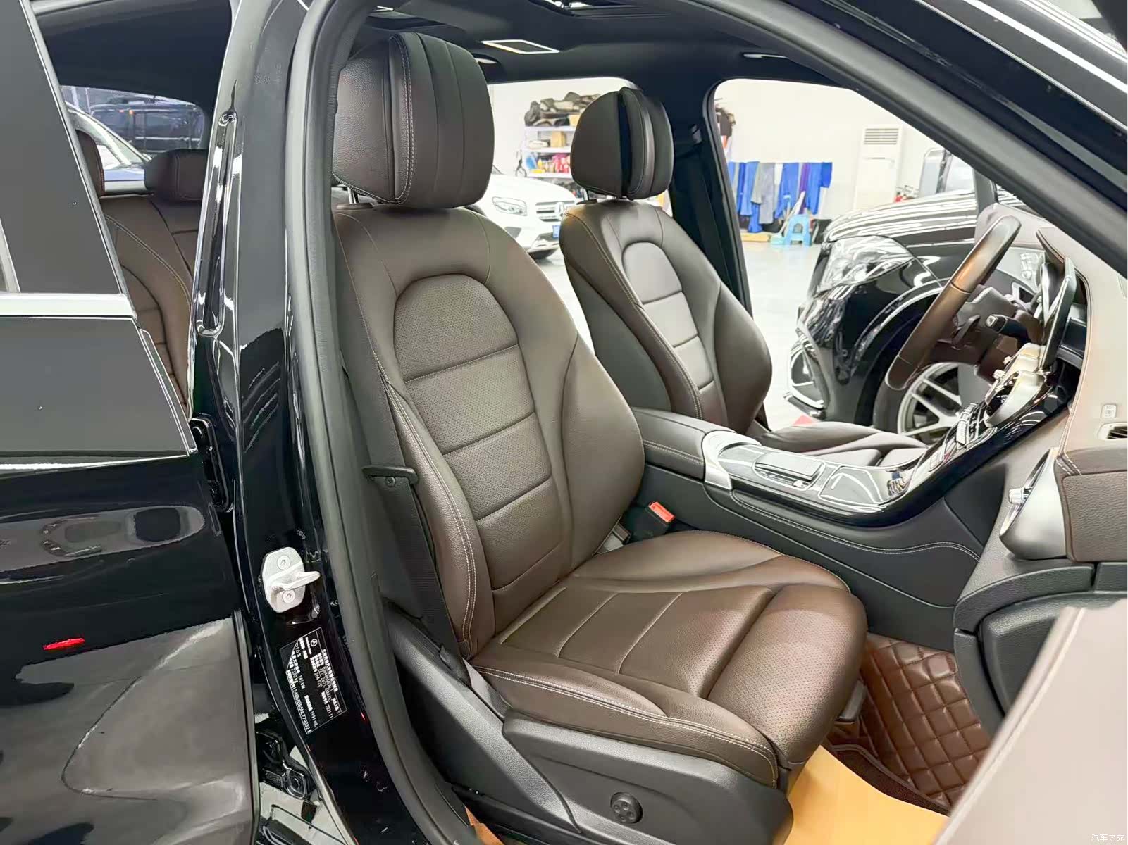Mercedes-Benz GLC, 2022 15