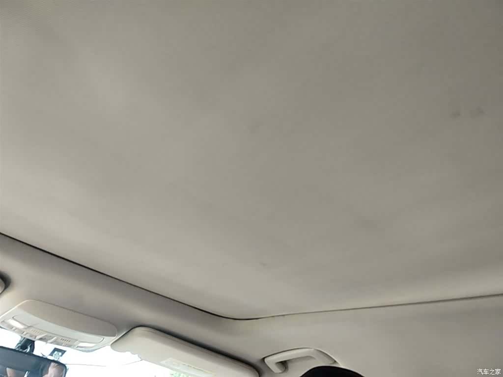 Lincoln MKC, 2016 18