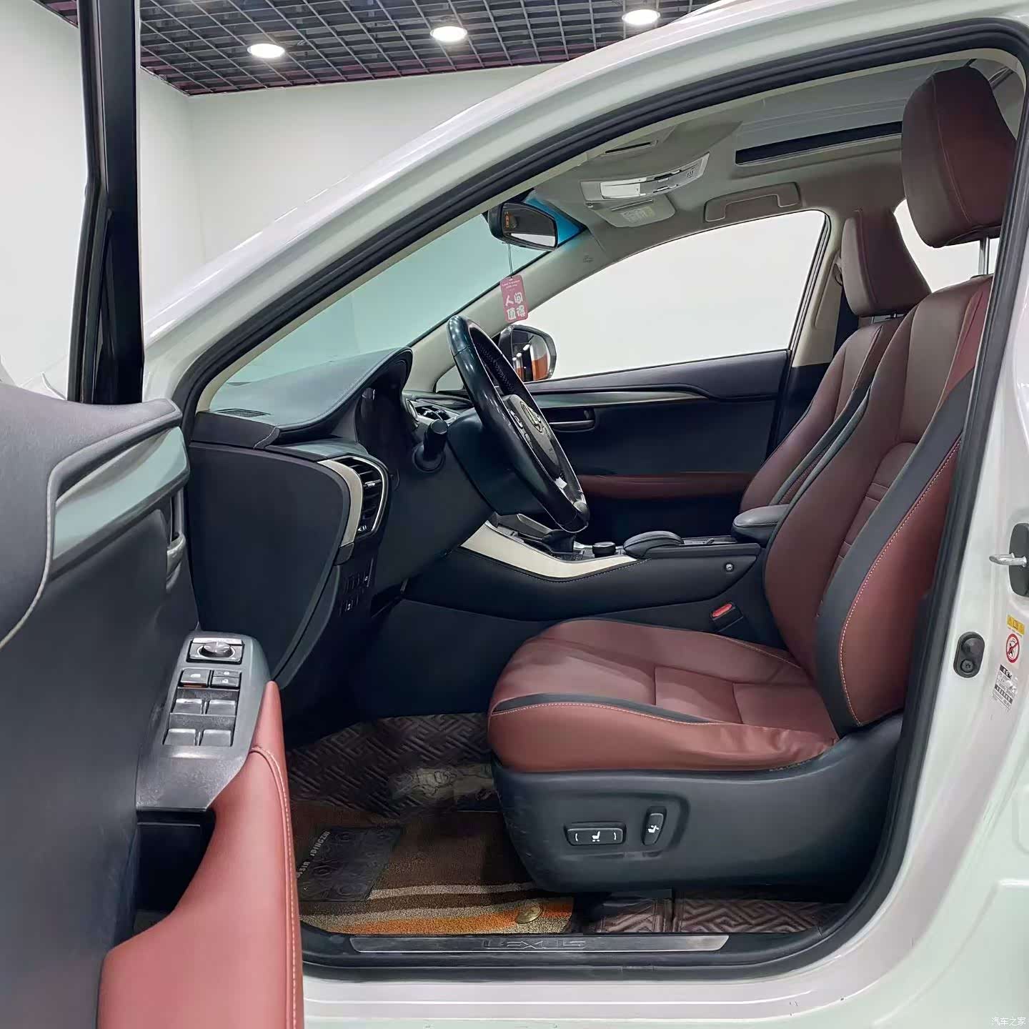 Lexus NX, 2015 4
