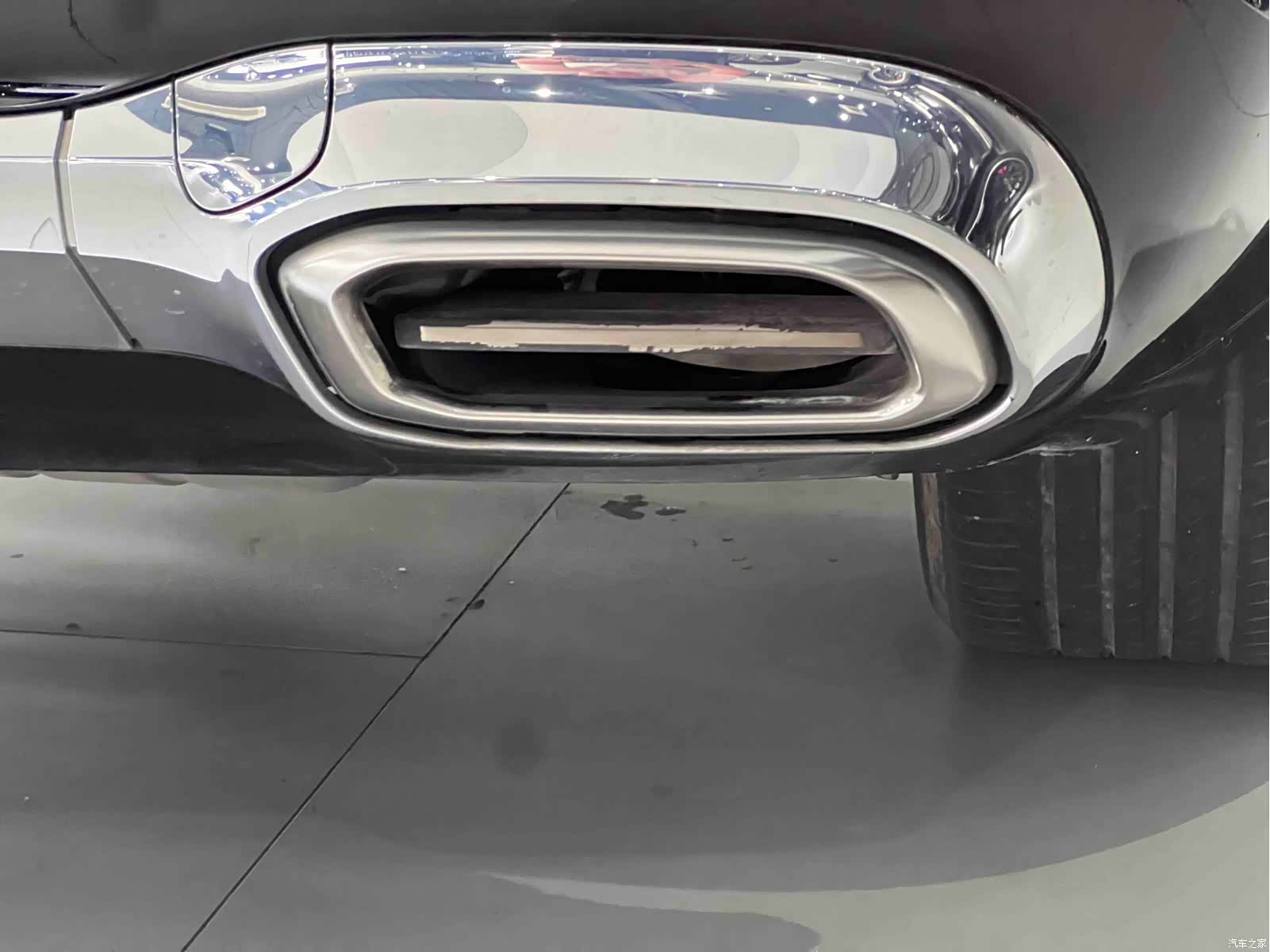 Maybach GLS, 2023 10