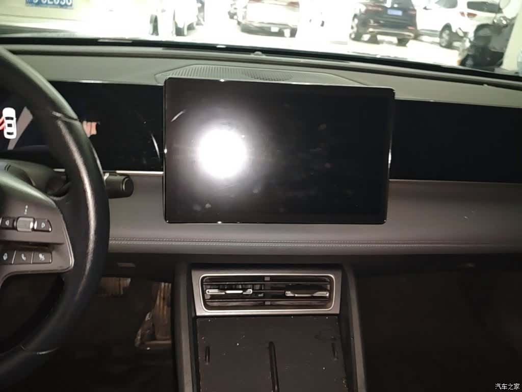 BYD Qin, 2025 13