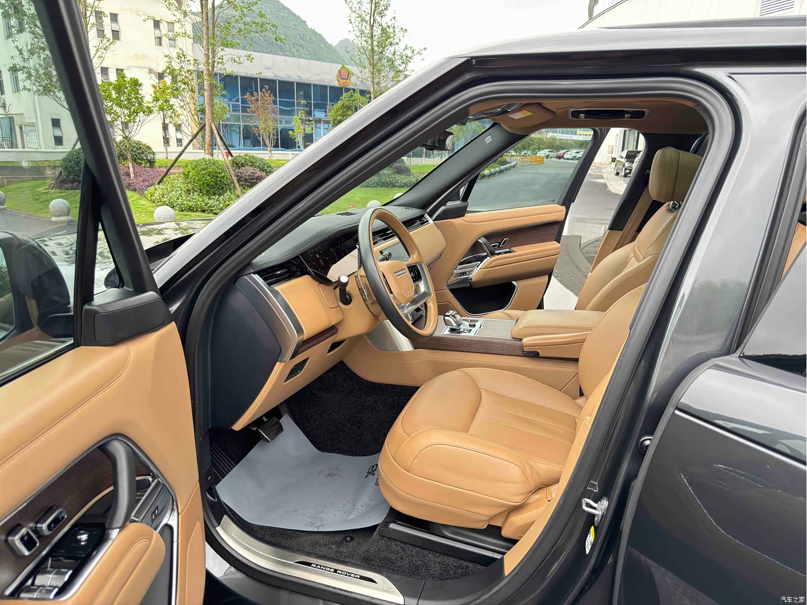 Land Rover Range Rover, 2023 4