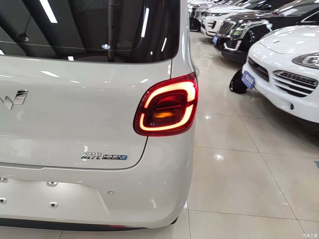 Wuling MINIEV, 2025 8