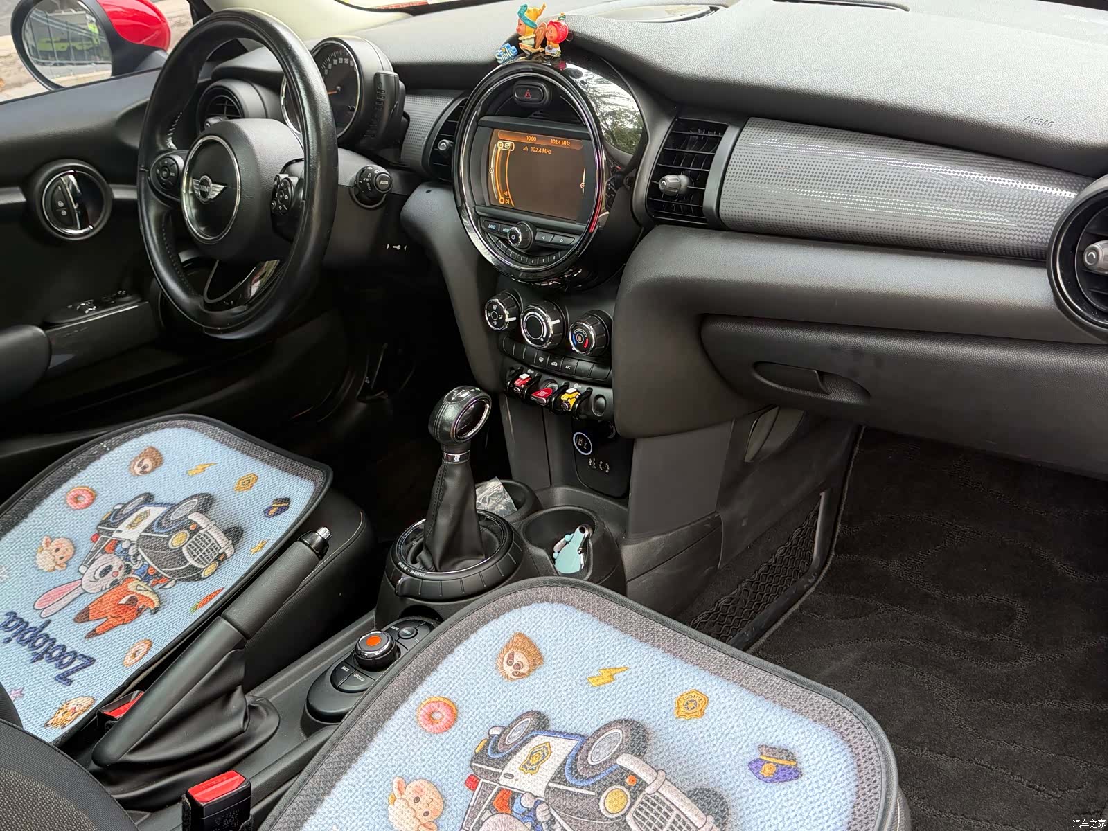 Mini Cooper, 2015 3