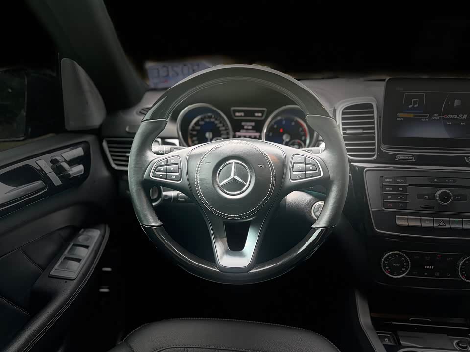 Mercedes-Benz GL grade Mercedes-Benz GL grade