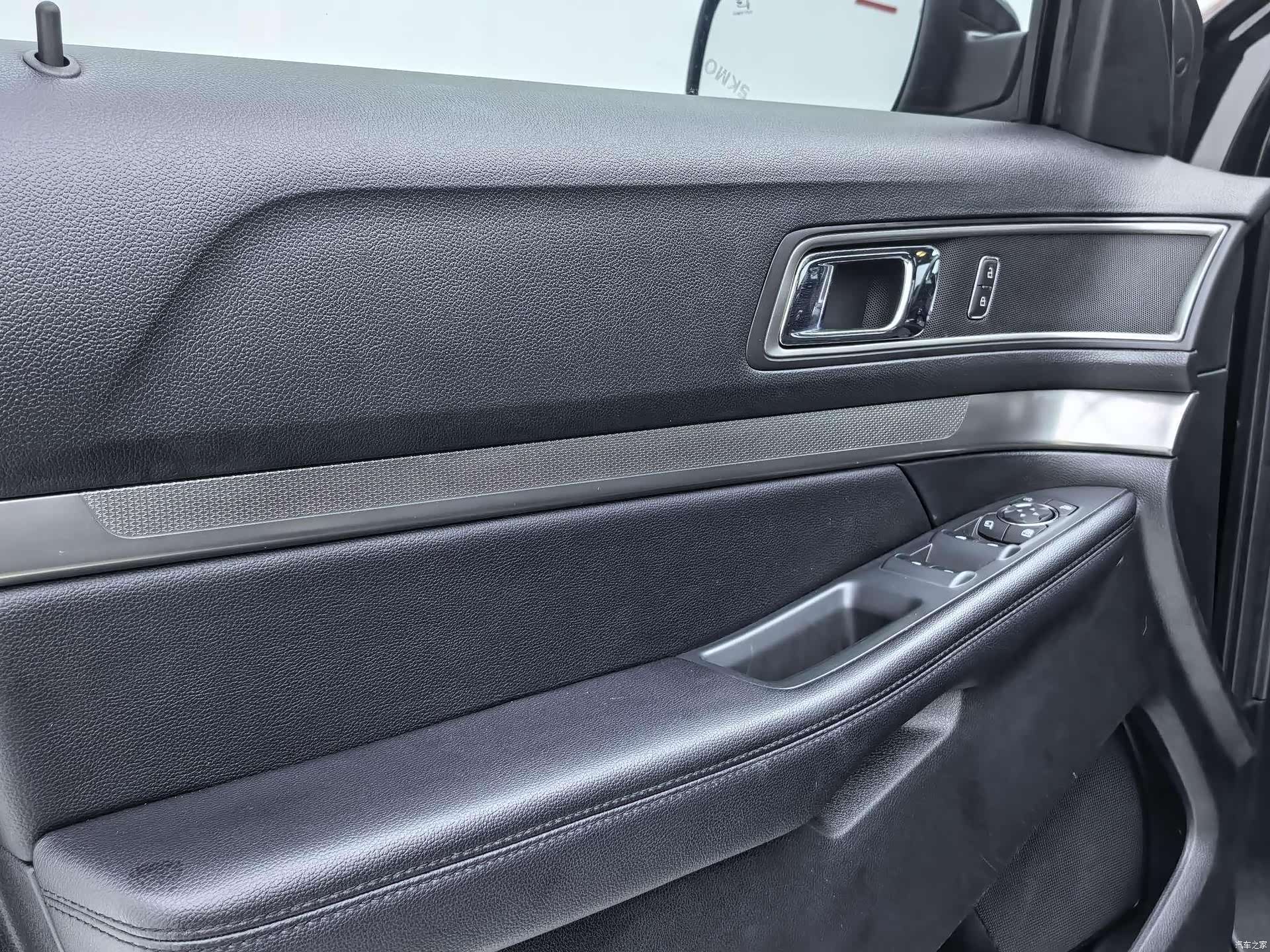 Ford Explorer, 2019 9