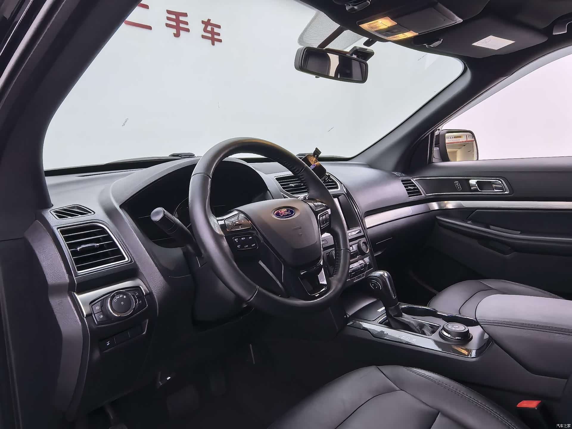 Ford Explorer, 2019 21