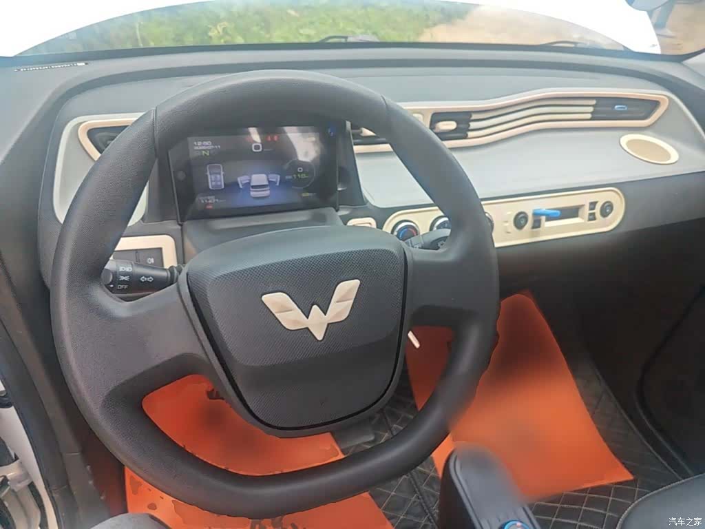 Wuling MINIEV, 2024 10