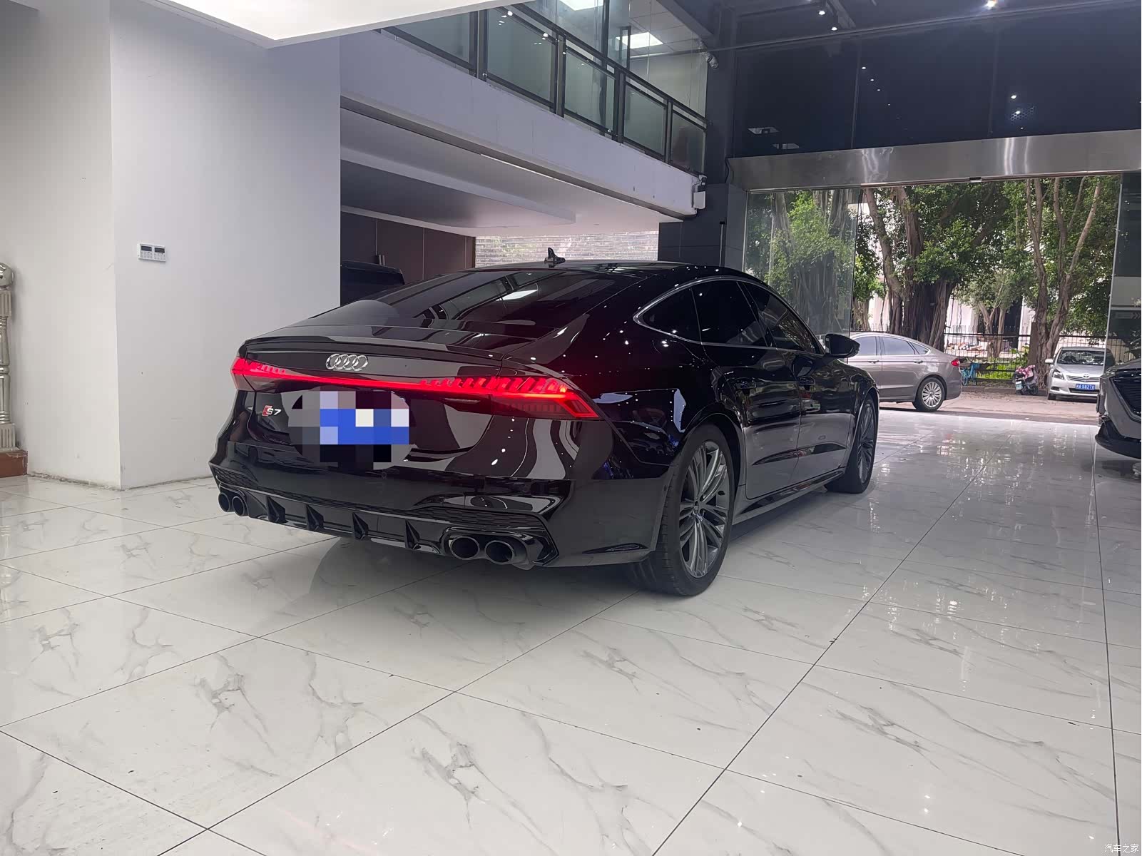 Audi A7, 2023 10