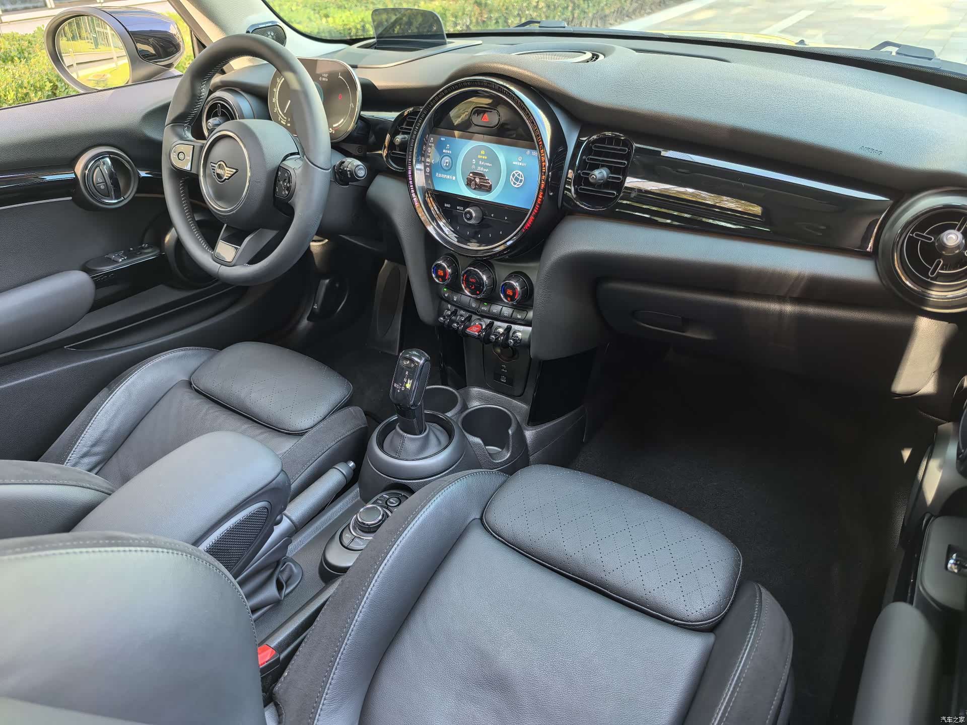 Mini Cooper, 2022 21