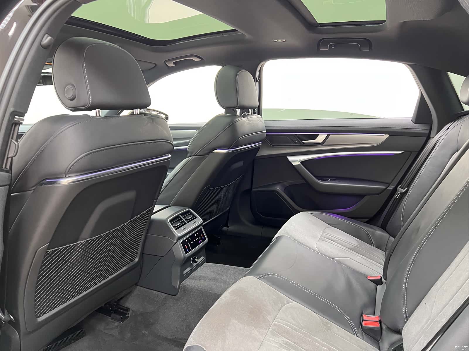 Audi A6L, 2021 9