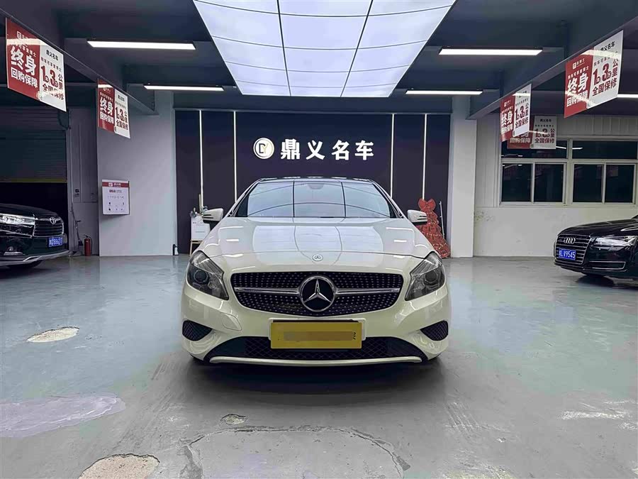 Mercedes-Benz A-Class 2015, фото 2