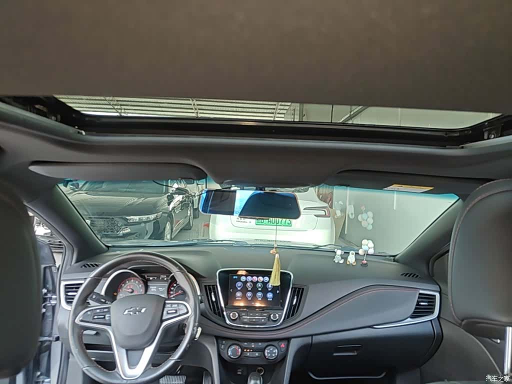 Chevrolet RS, 2019 18