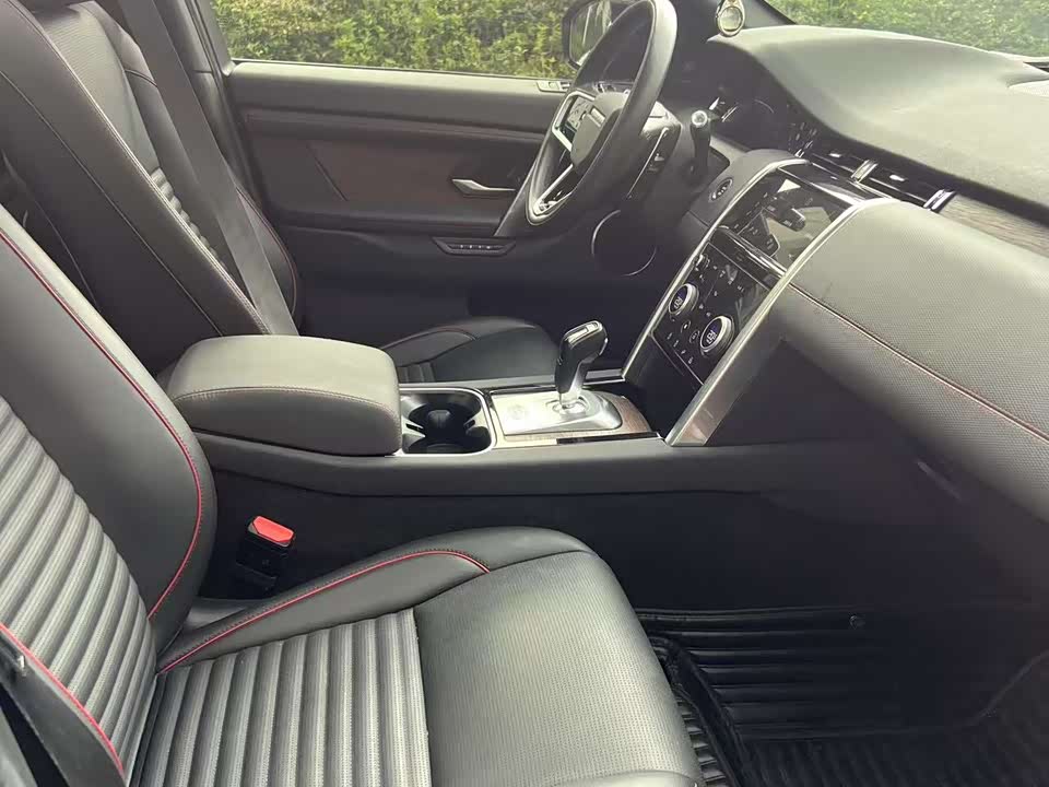 Land Rover Discover sports