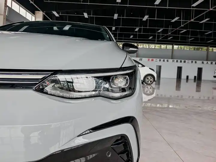 Volkswagen Golf 高尔夫 2023款 改款 280TSI DSG R-Line Lite: миниатюра 6