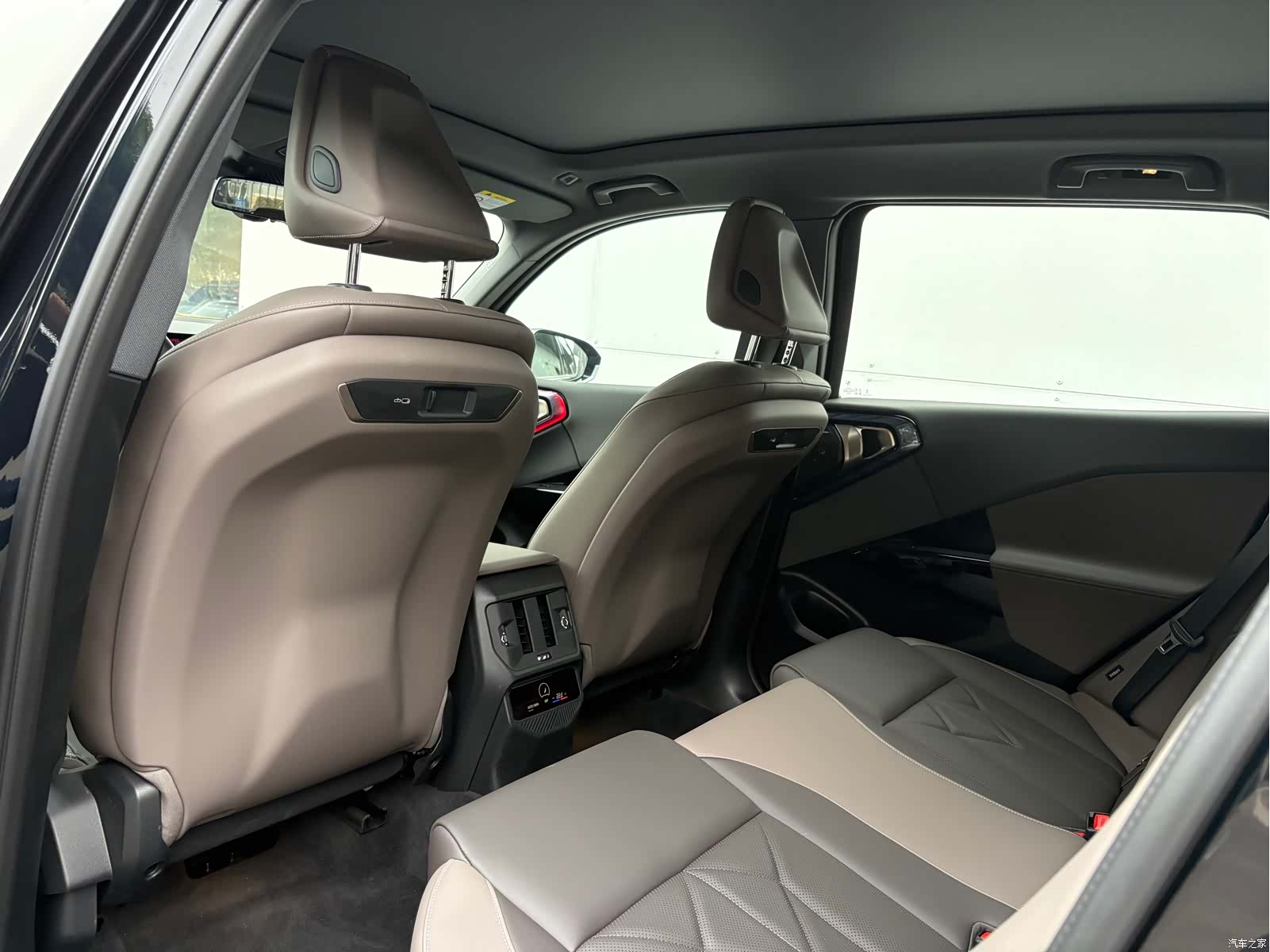 BMW X3, 2025 8