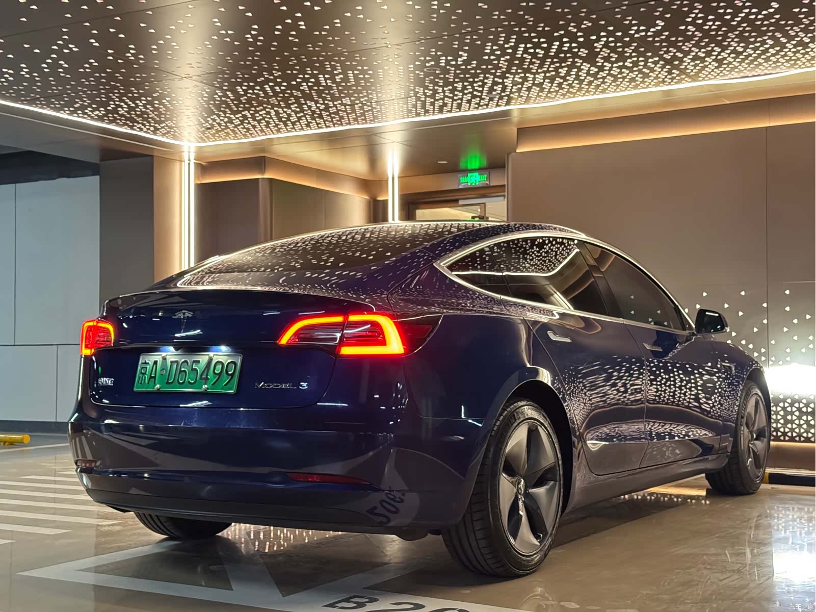 Tesla Model 3, 2020 17