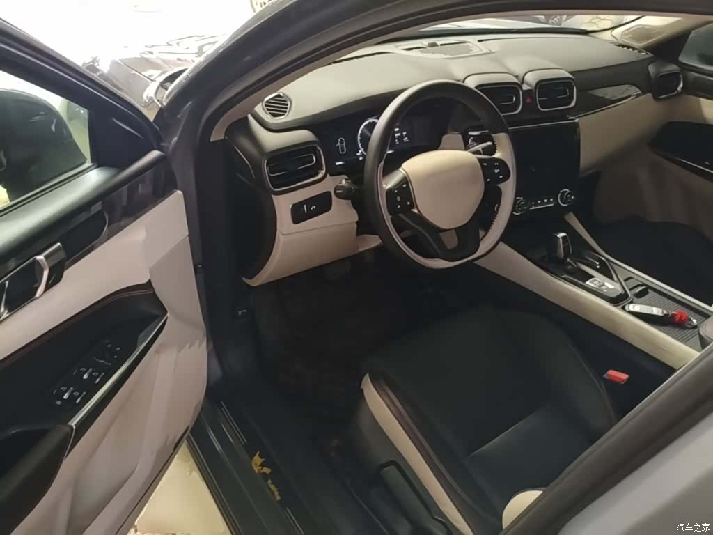 Lynk & Co 01, 2019 16