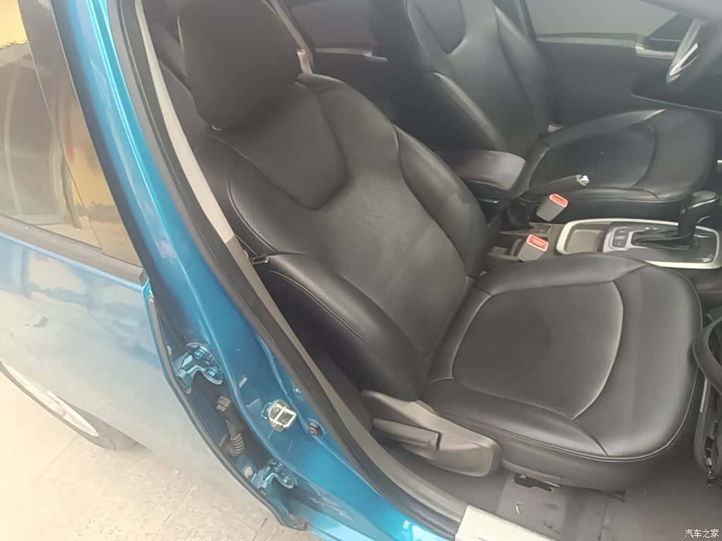 Chevrolet RV, 2016 25