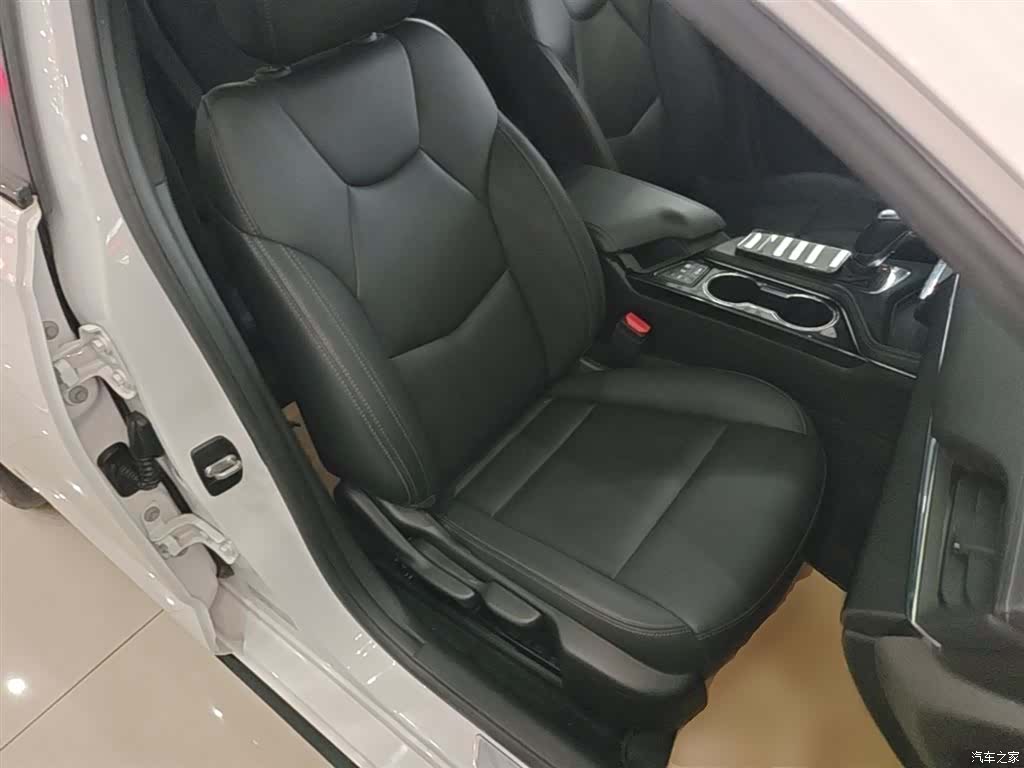 Cadillac CT4, 2021 25