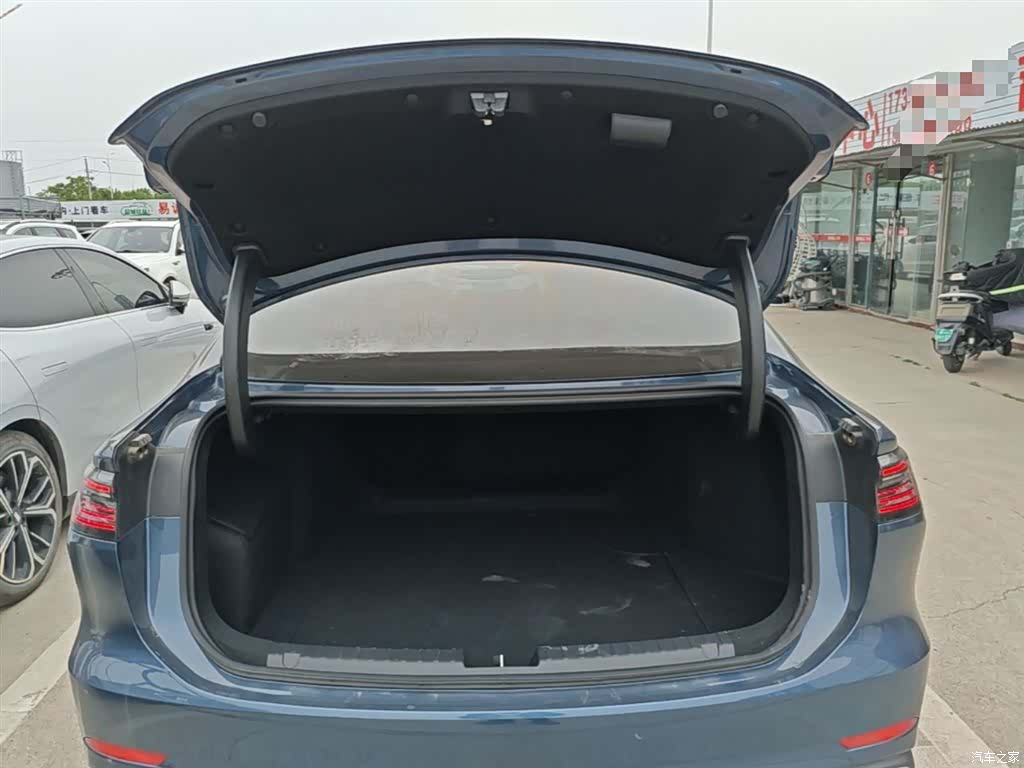 Geely A7, 2025 19