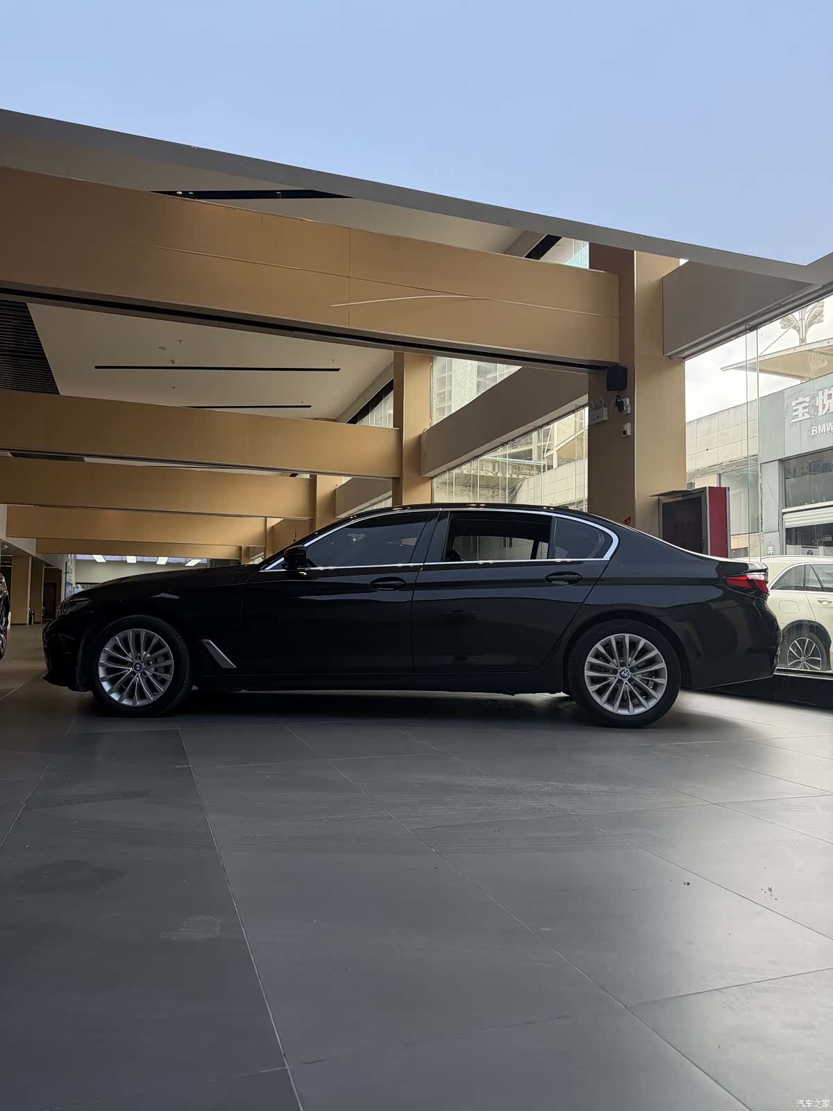 BMW 5 Series, 2020 8