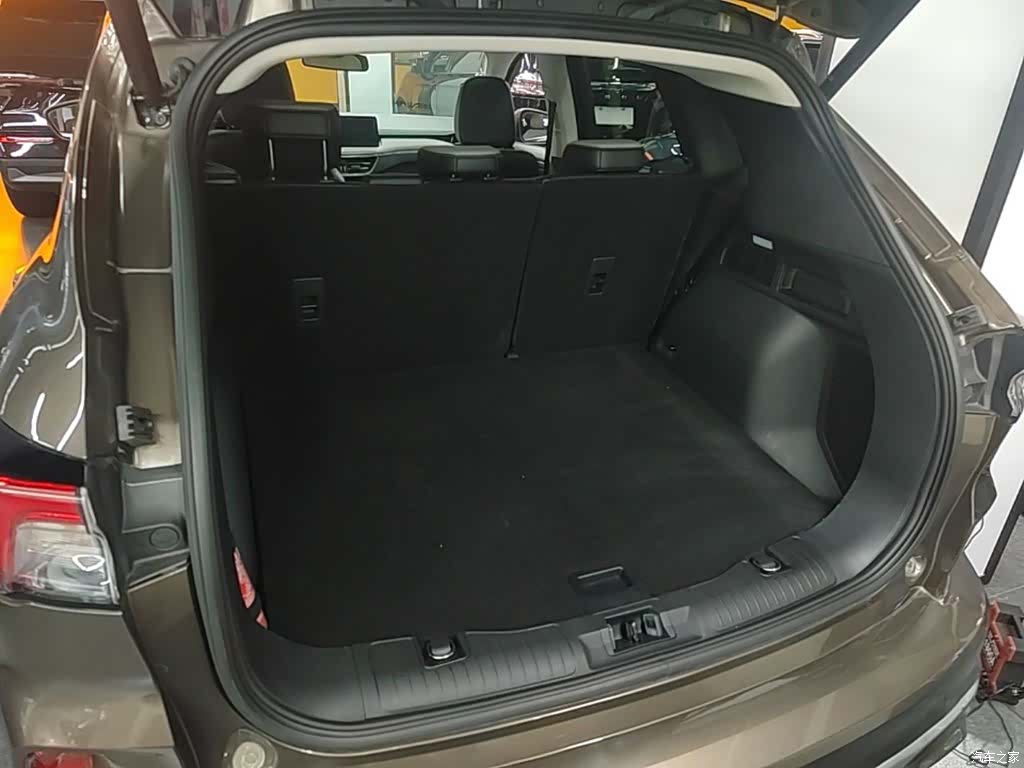 Ford Escape, 2020 19