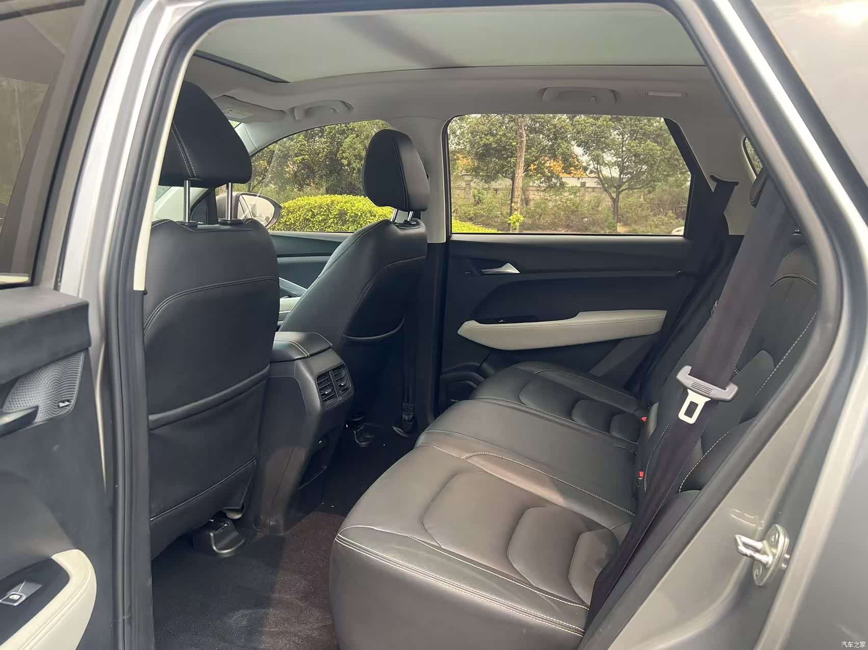 Wuling 530, 2019 11