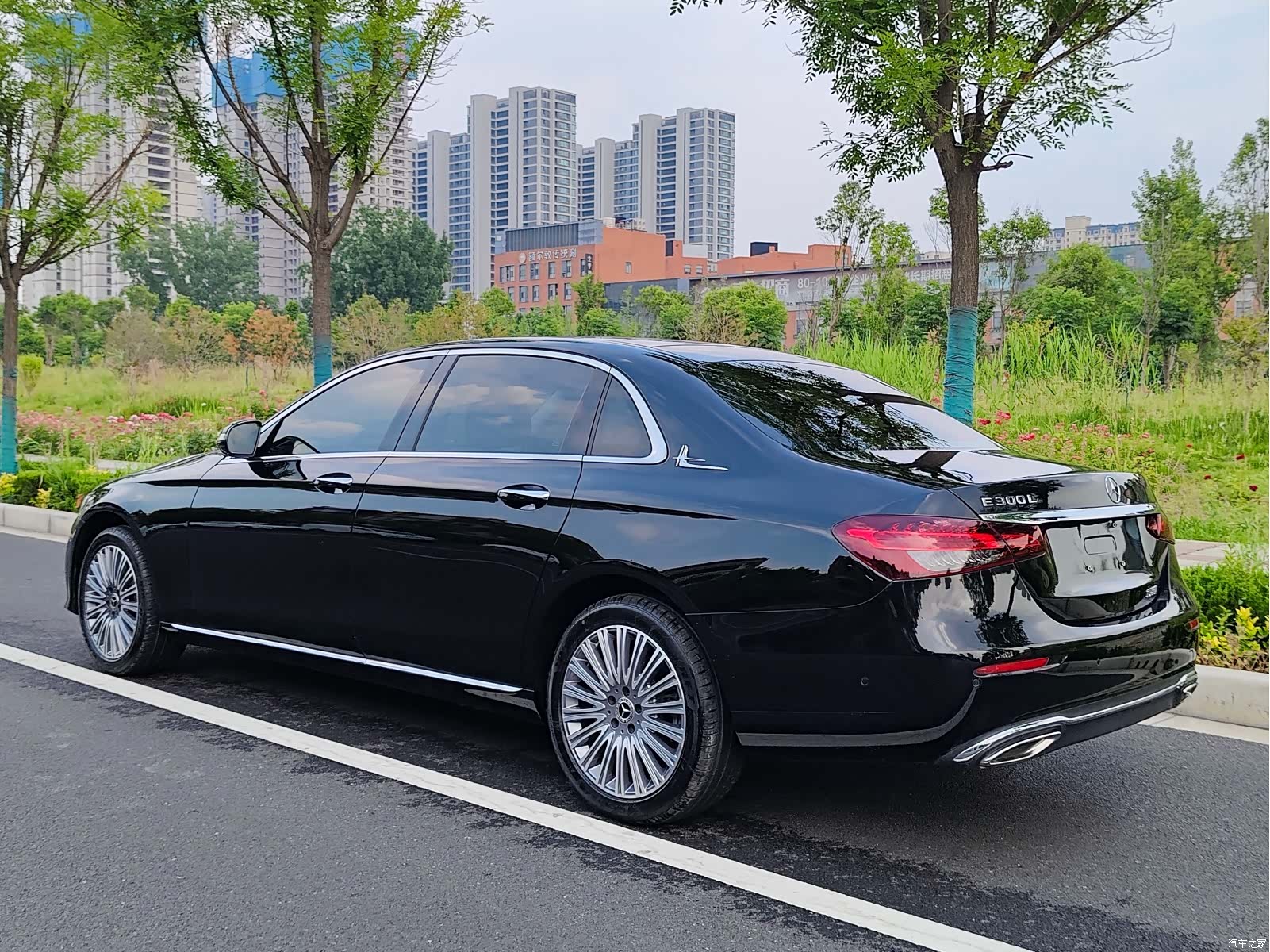 Mercedes-Benz E-Class, 2022 33