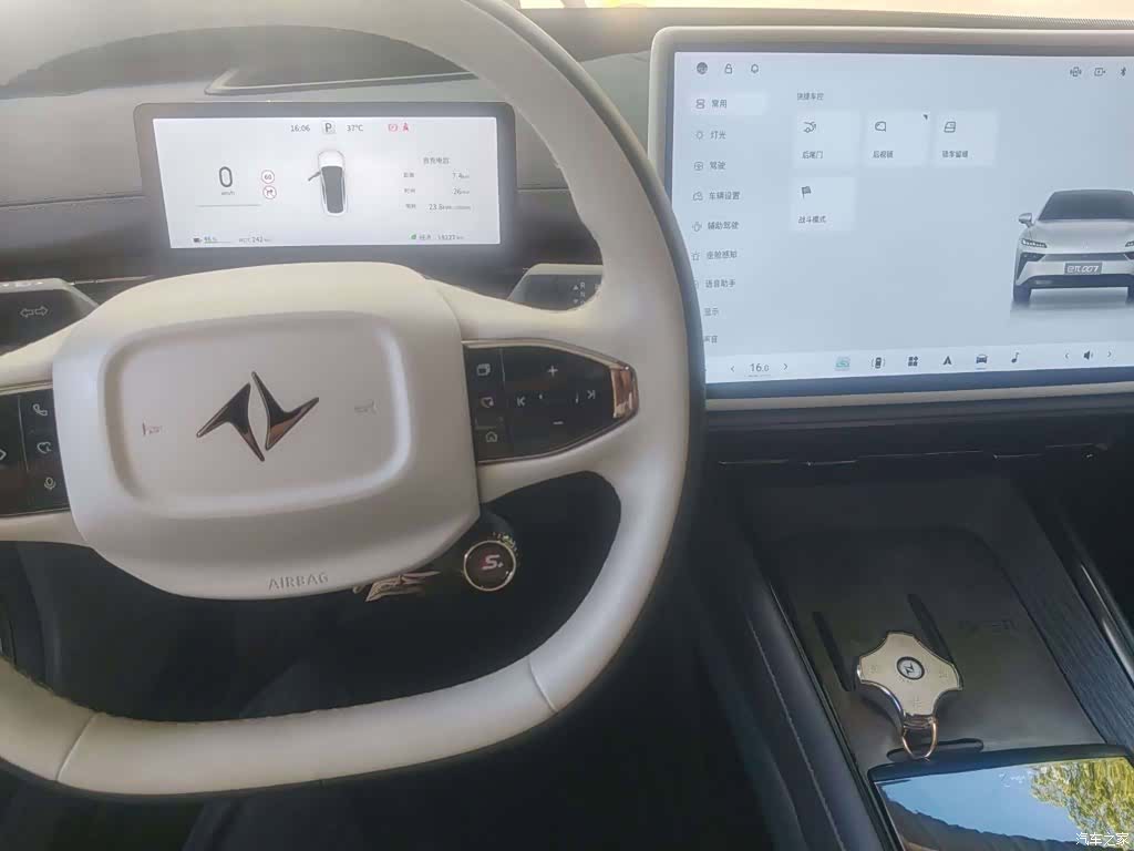 DongFeng eπ007, 2025 все фото