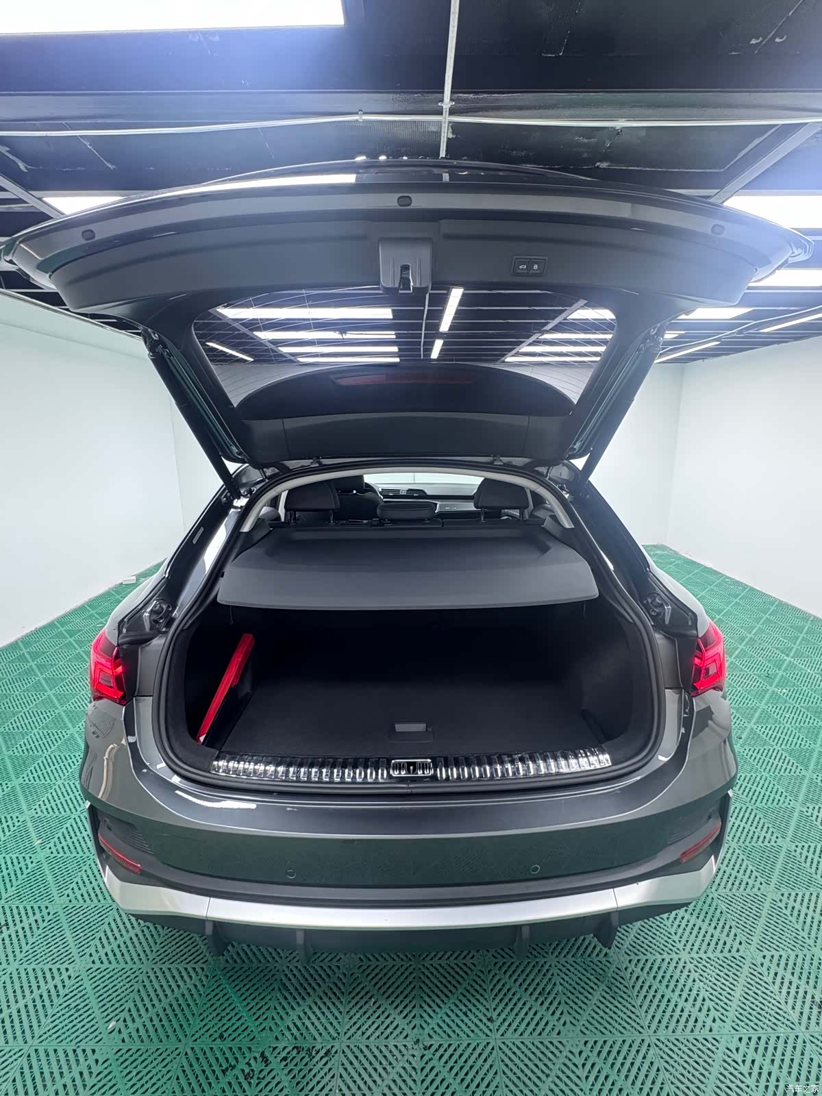Audi Q3, 2022 7