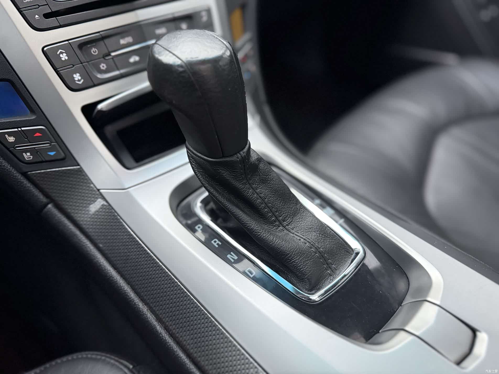 Cadillac CTS, 2011 15