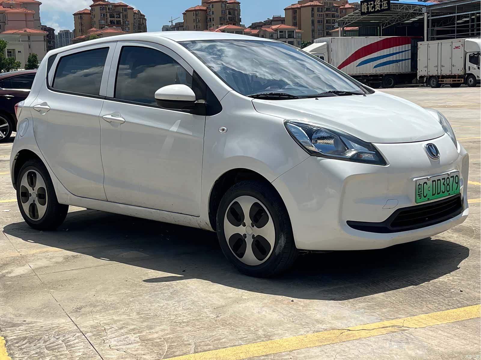 Changan E-Star, 2022 3