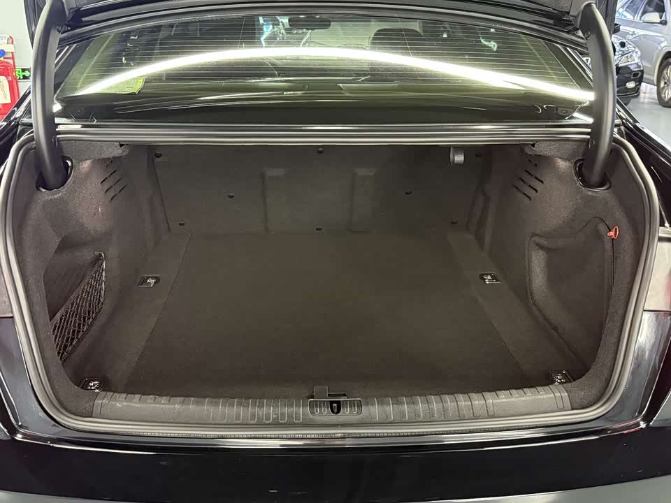 Audi A6L Audi A6L