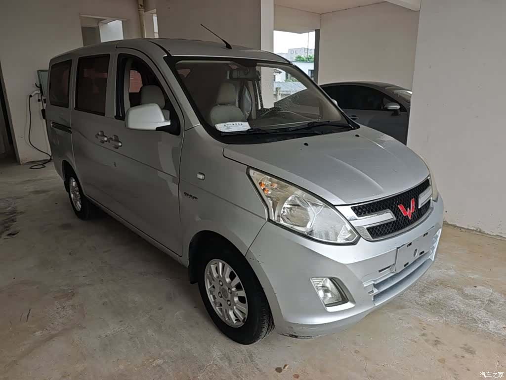Wuling V, 2018 4