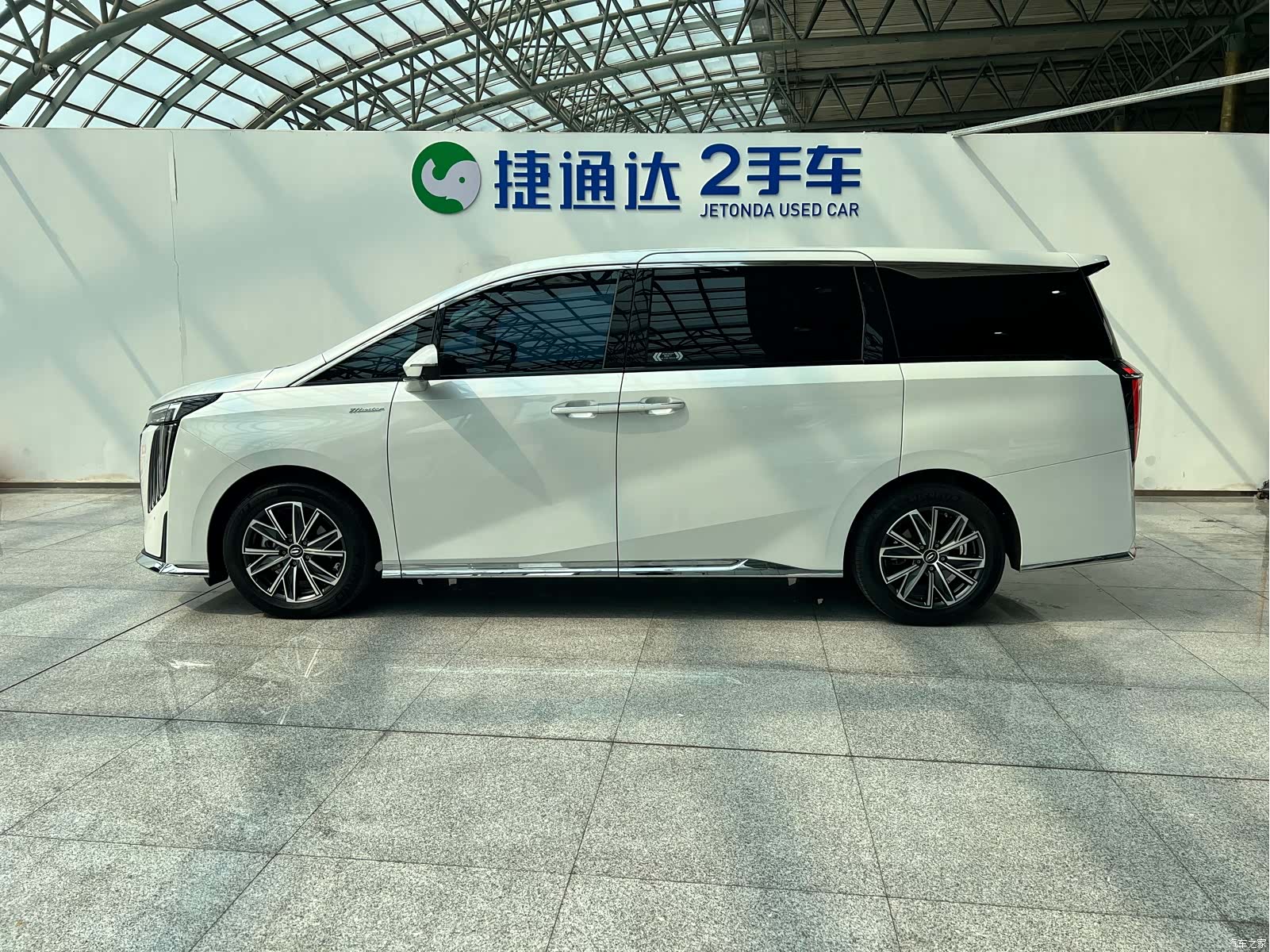 Trumpchi M8, 2024 6