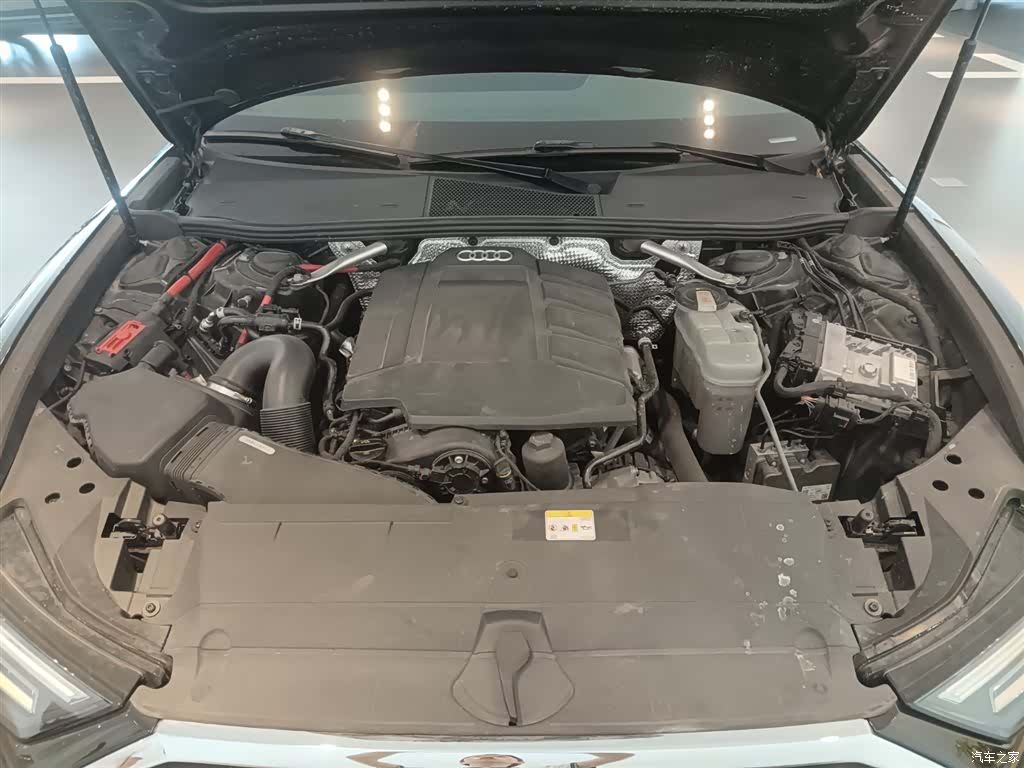 Audi A6L, 2021 9