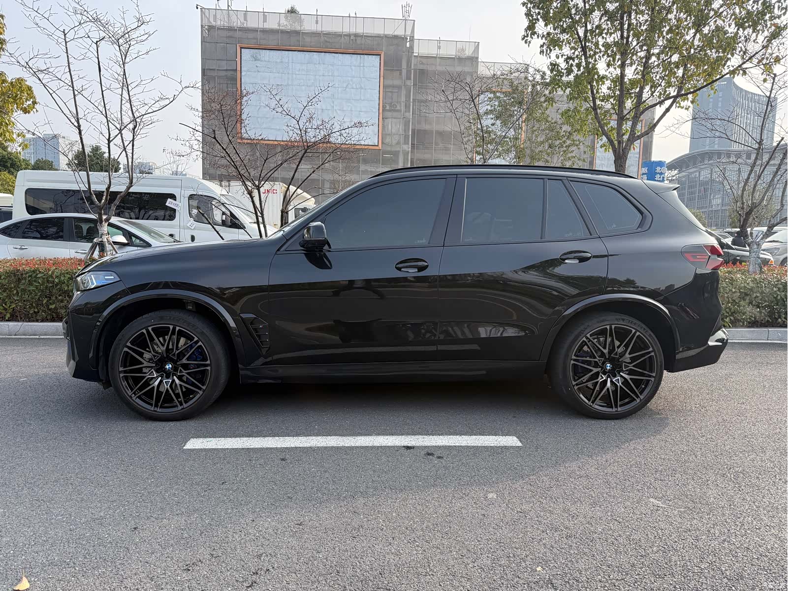 BMW X5, 2025 4