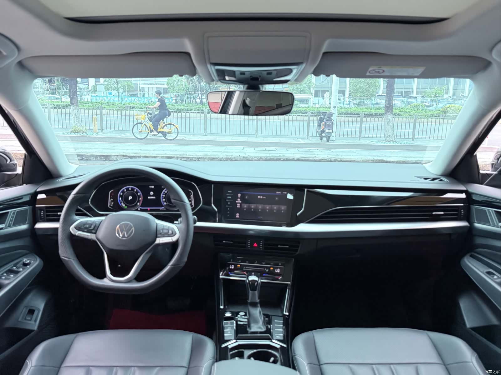 Volkswagen Passat, 2024 6