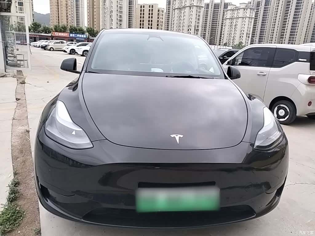 Tesla Model Y, 2024 3